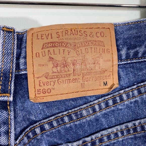 Vtg Levi's Women's 560 Loose Fit High Rise Straight Leg Jeans Sz 12 Made in USA - Picture 7 of 7